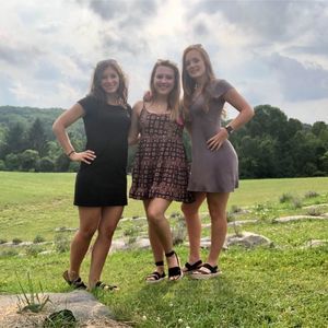 Meet your Posher, Emily